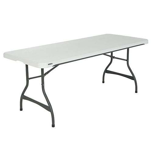 Table: 6' Banquet