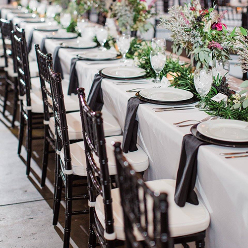 Black chiavari chairs online