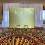 Visual Frame Lightbox: Gold Mr & Mrs with Sheer Drape