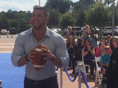 Halifax Health Daytona: Tim Tebow